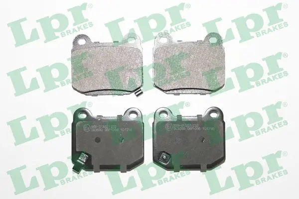 Jeu plaquettes frein pour Nissan 350Z / Mitsubishi Lancer VI, Carisma, Lancer VII