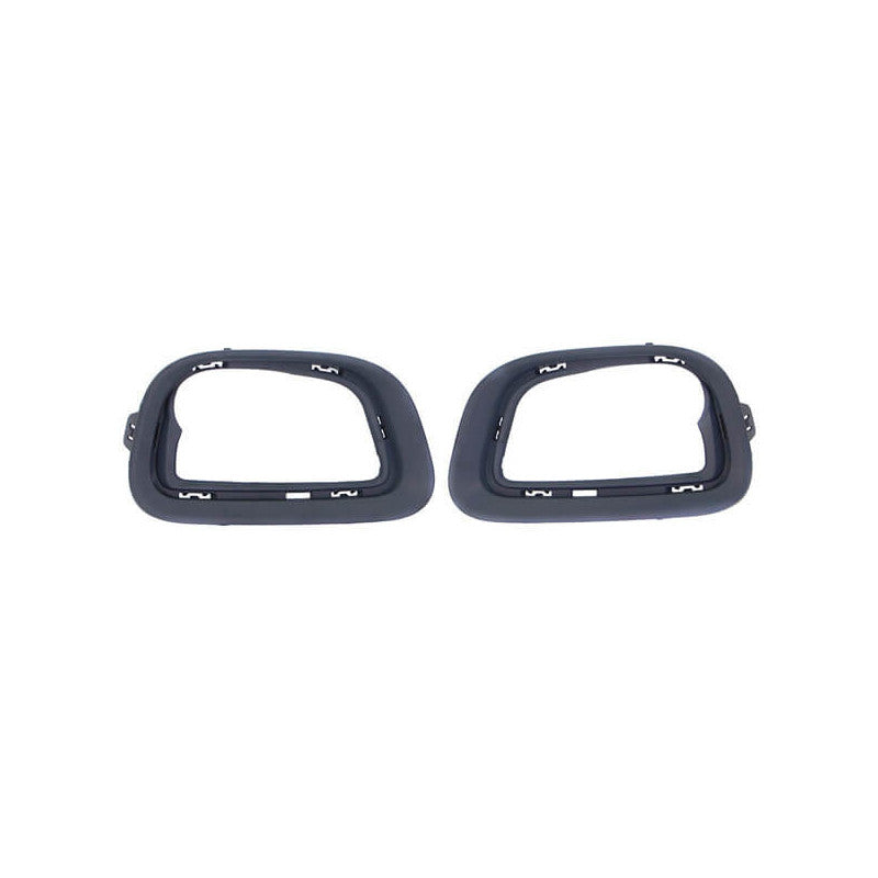 Moulures contour anti-brouillard avant noires kit Citroën Berlingo 3 depuis 2018